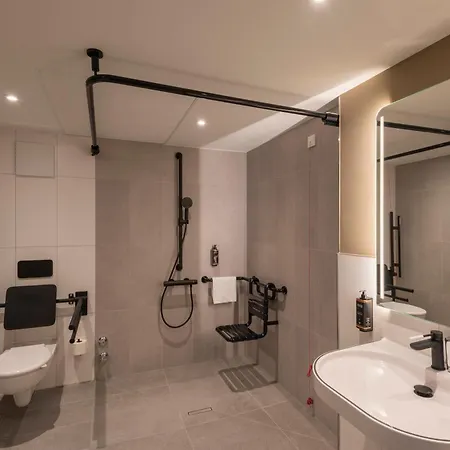 Mercure Parkhotel מלון