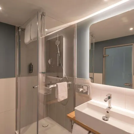 Mercure Parkhotel فندق بوروسيا مونشنغلادباخ
