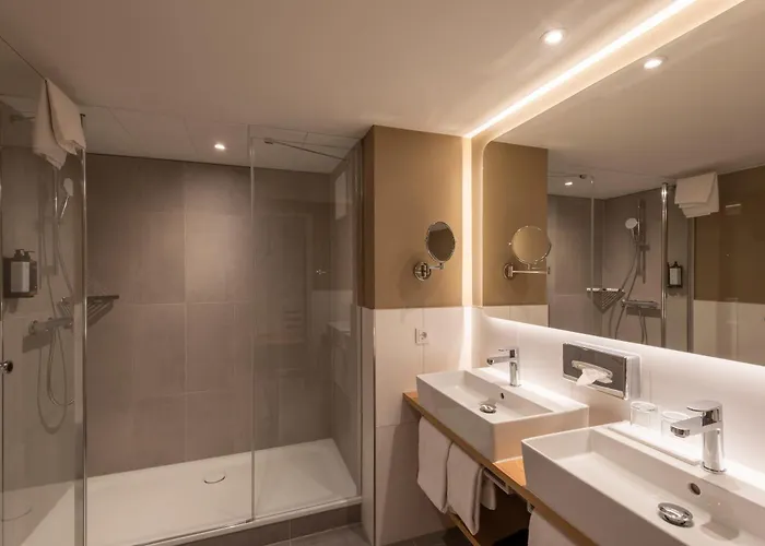 Mercure Parkhotel מלון 4*