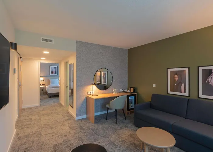 Mercure Parkhotel מלון 4*